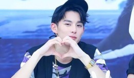 今日娱乐圈顶流歌星爆料