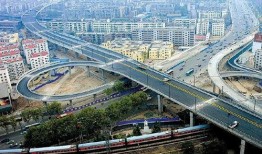 郑州陇海路最新爆料,繁华地段惊现神秘项目！