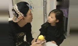 电影萍果在线观看完整,穿越时空的青春记忆，在线重温经典瞬间